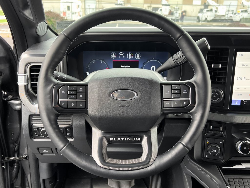 Used 2025 Ford F250 Platinum image 22