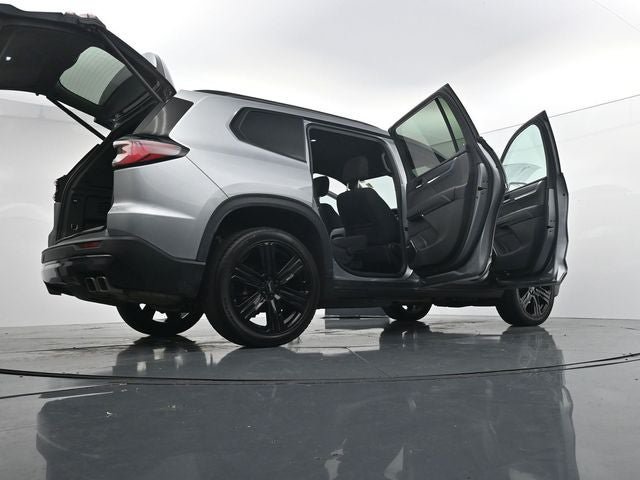 Used 2025 GMC Acadia Elevation w/ Black Edition AWD/4WD image 45