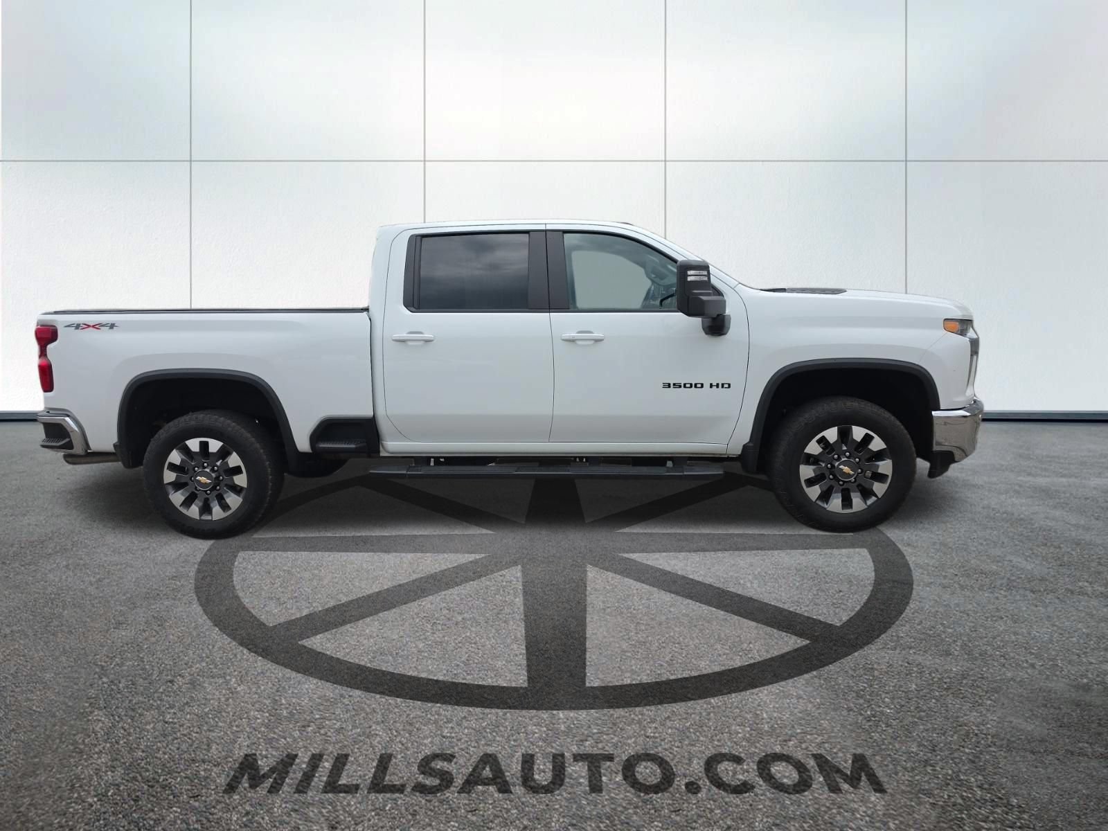 Used 2021 Chevrolet Silverado 3500 LT w/ All Star Edition AWD/4WD image 5