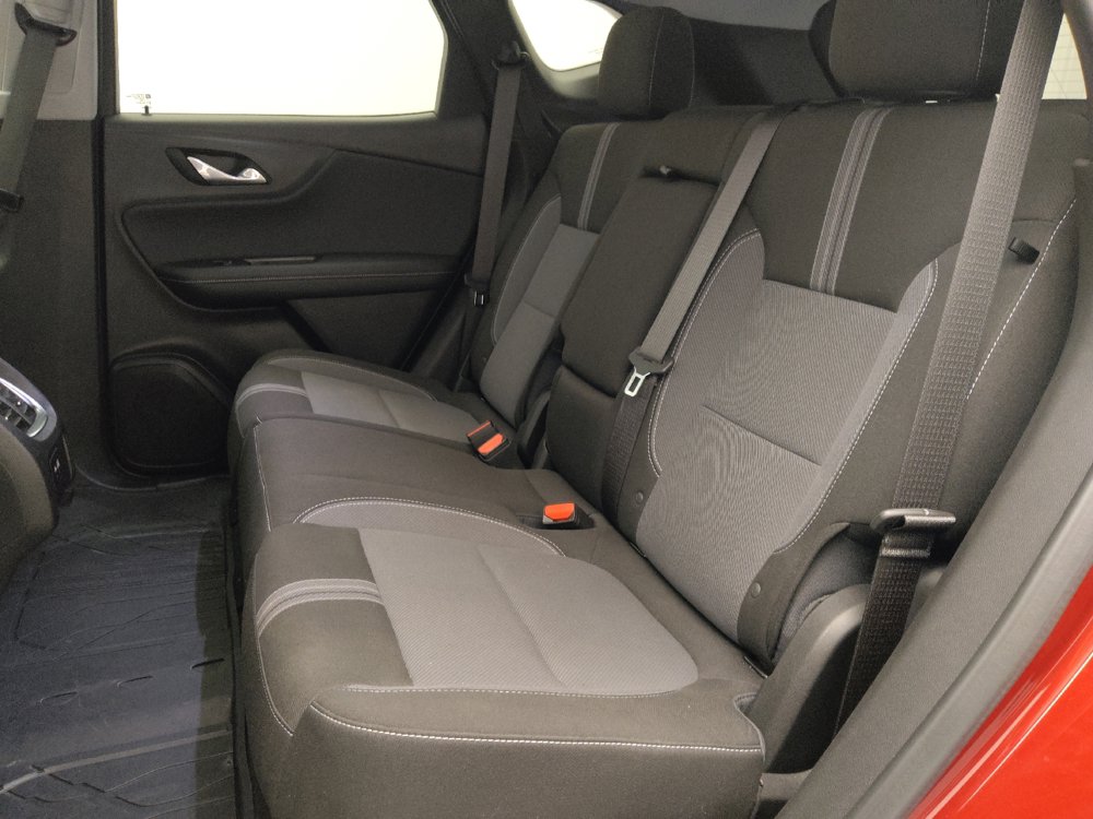 Used 2024 Chevrolet Blazer LT w/ Convenience Package FWD image 18