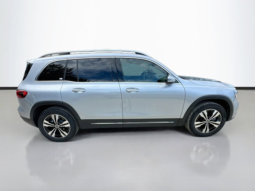 Used 2026 Mercedes-Benz GLB 250 image 4