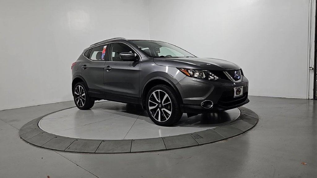 Used 2018 Nissan Rogue Sport SL FWD image 8