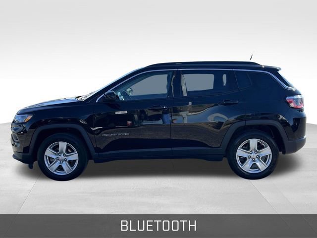 Used 2022 Jeep Compass Latitude image 4