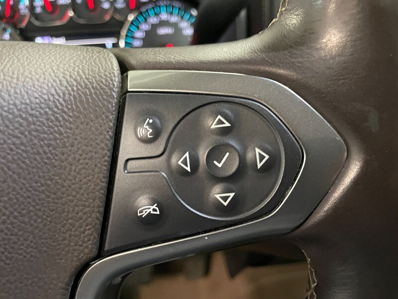 Used 2014 Chevrolet Silverado 1500 LTZ Z71 AWD/4WD image 11