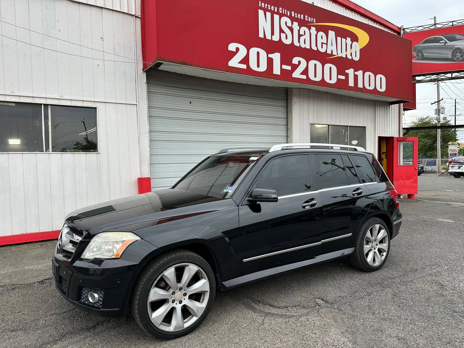 Used 2010 Mercedes-Benz GLK 350 4MATIC
