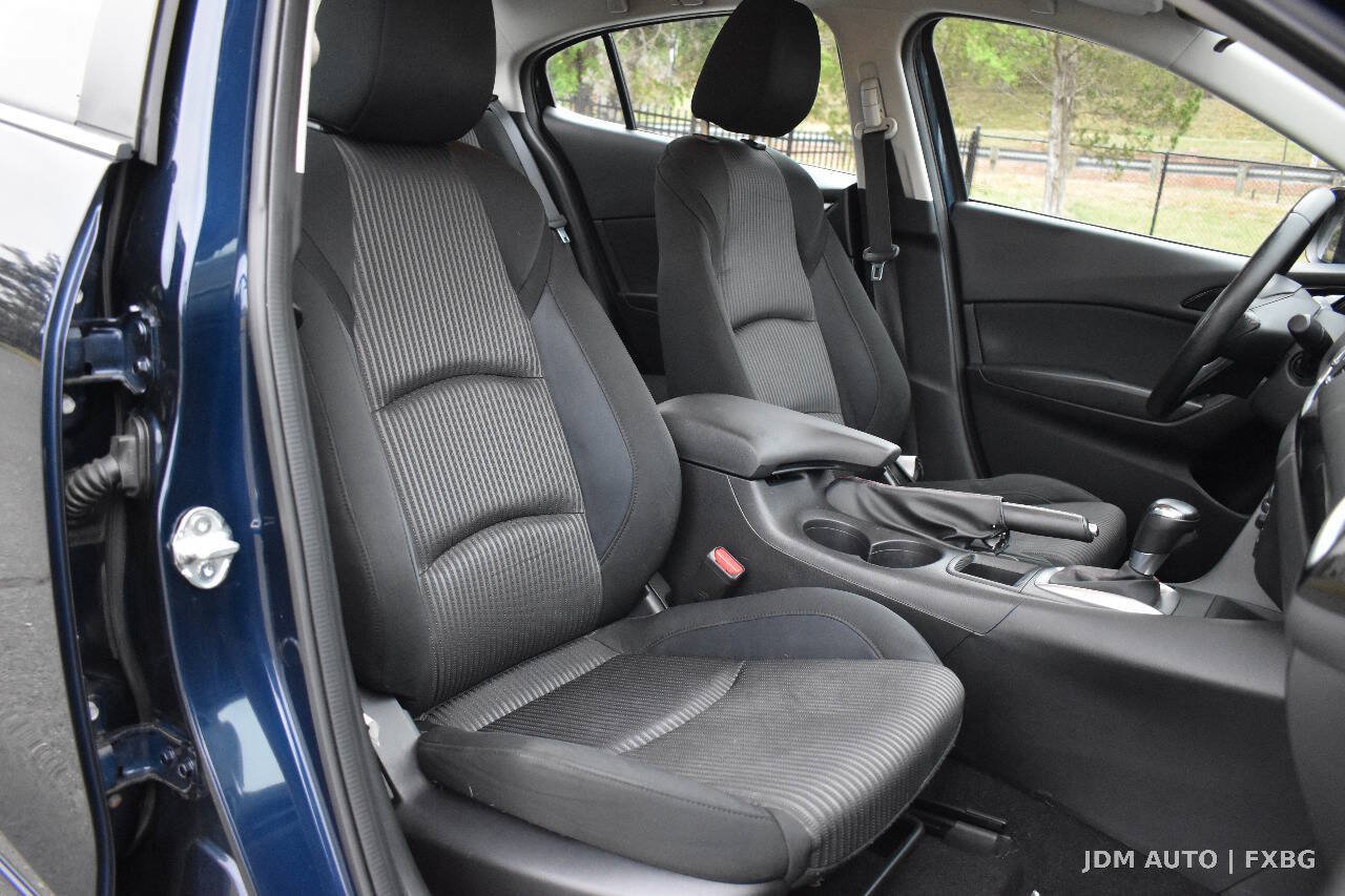 Used 2014 MAZDA MAZDA3 i Touring FWD image 13