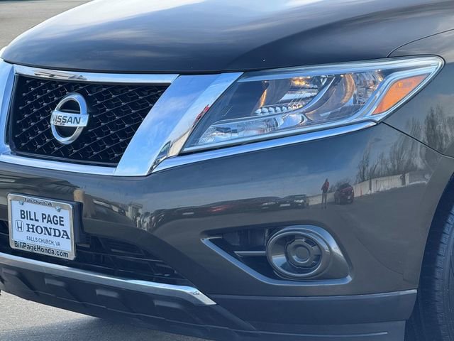 Used 2015 Nissan Pathfinder S image 5
