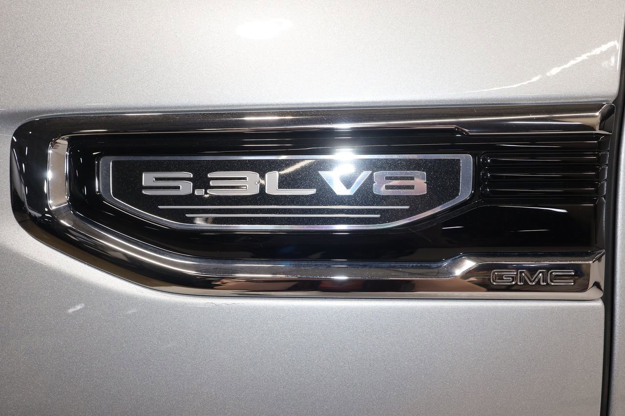 Certified 2022 GMC Sierra 1500 SLT w/ SLT Premium Package image 33