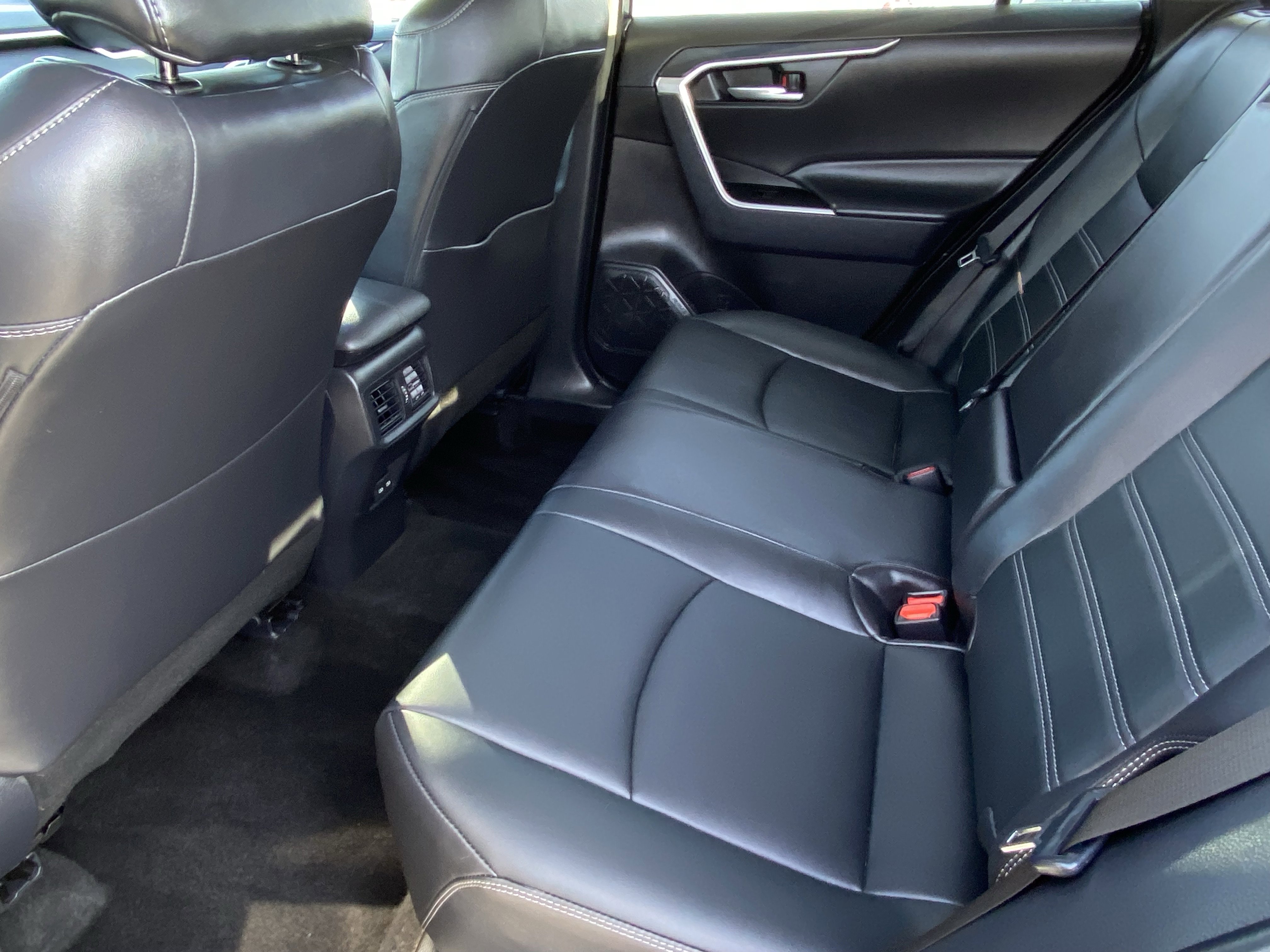 Certified 2024 Toyota RAV4 XLE Premium image 22