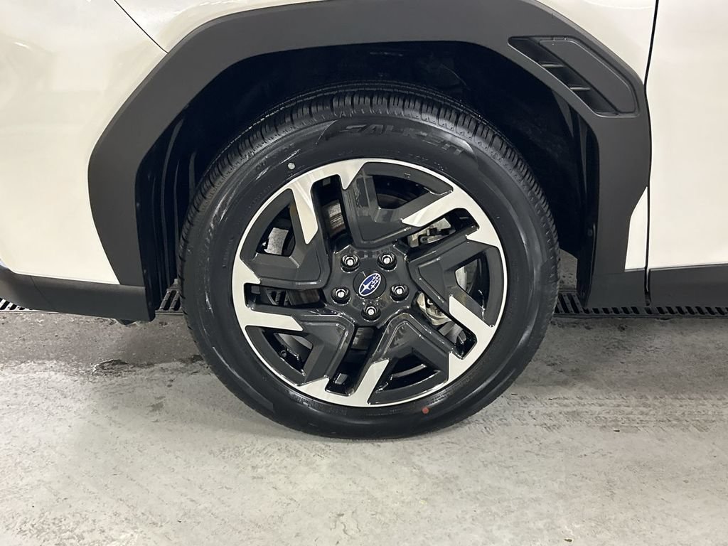 Certified 2025 Subaru Forester Limited AWD/4WD image 10