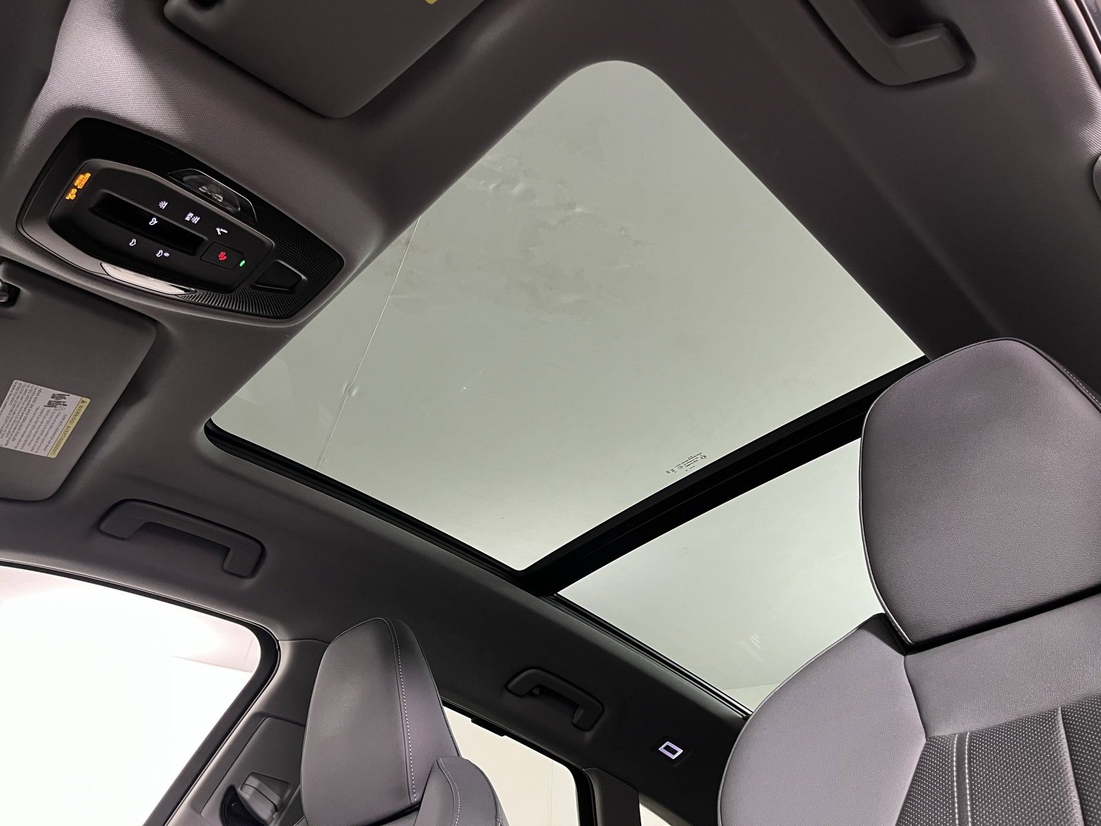 Certified 2025 Audi Q5 2.0T Premium Plus w/ Premium Plus image 17