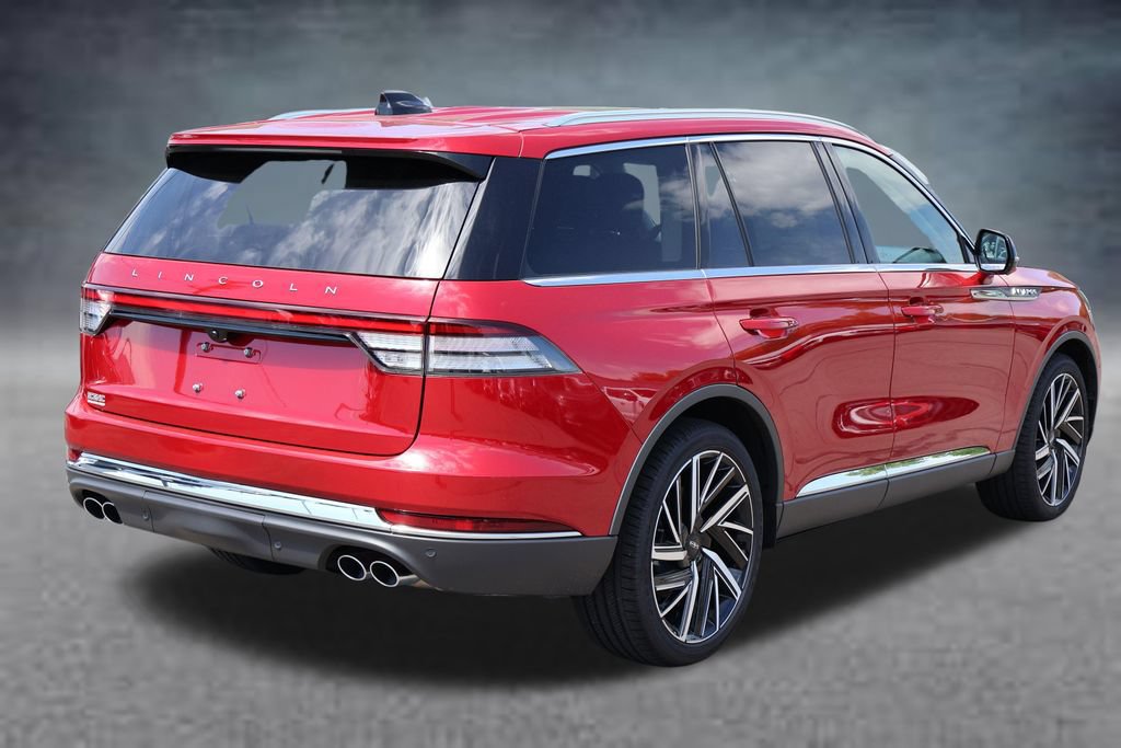 New 2026 Lincoln Aviator Reserve AWD/4WD image 3