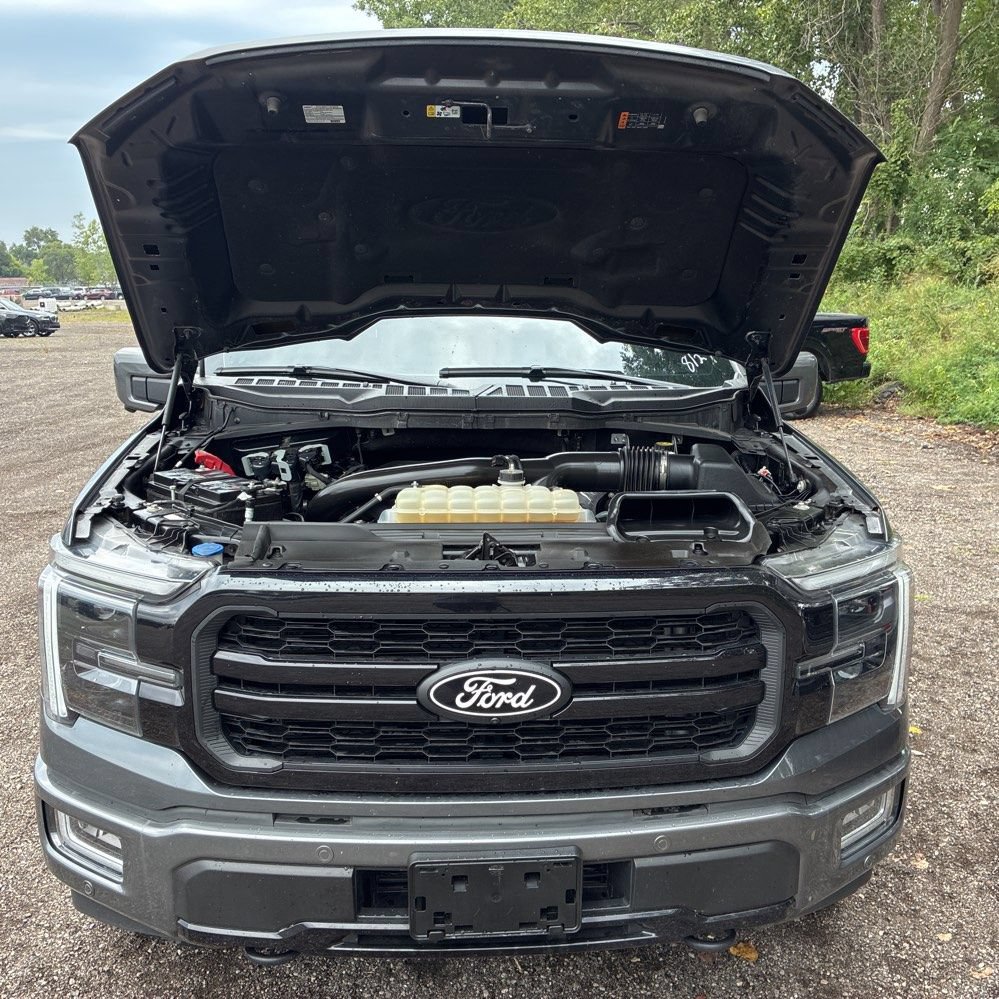 Used 2024 Ford F150 Lariat w/ Equipment Group 502A High AWD/4WD image 18