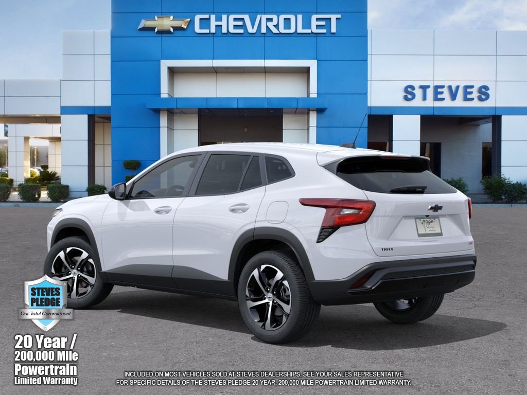 New 2026 Chevrolet Trax RS w/ Driver Confidence Package FWD image 3