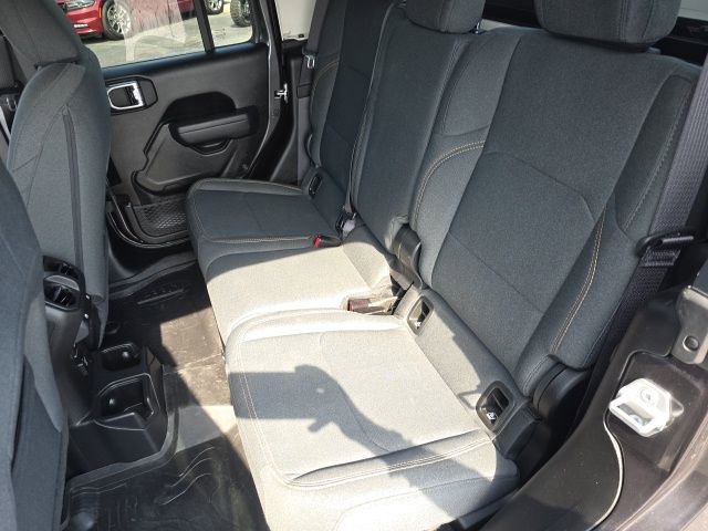 Used 2024 Jeep Gladiator Sport AWD/4WD image 40