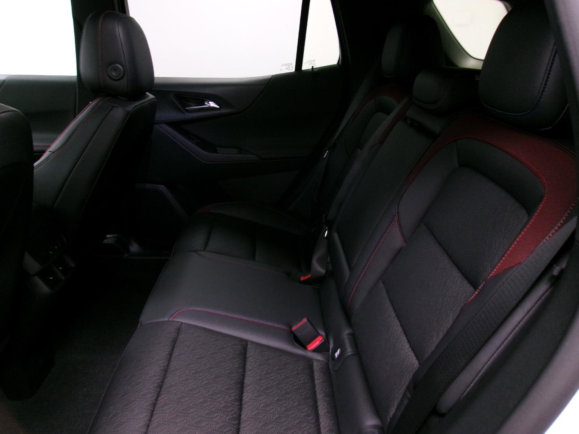 New 2026 Chevrolet Equinox RS w/ Convenience Package III image 8