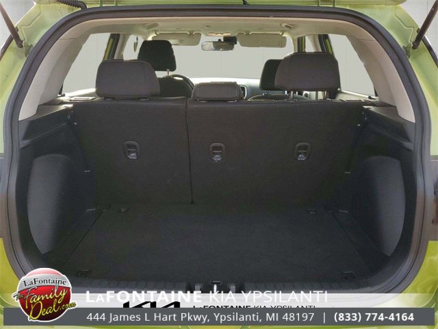 Used 2021 Hyundai Venue SEL image 52