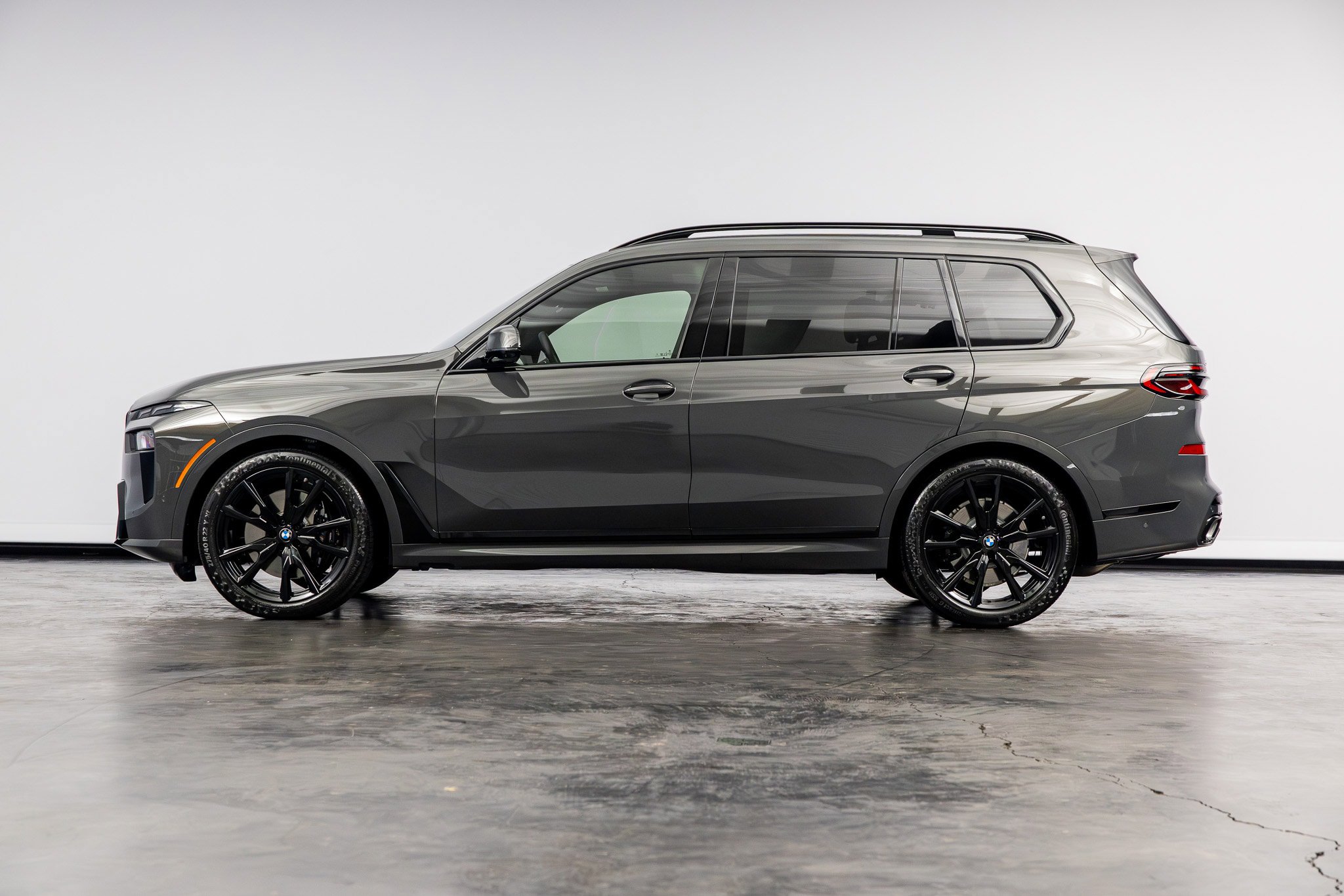 Used 2026 BMW X7 xDrive40i AWD/4WD image 9
