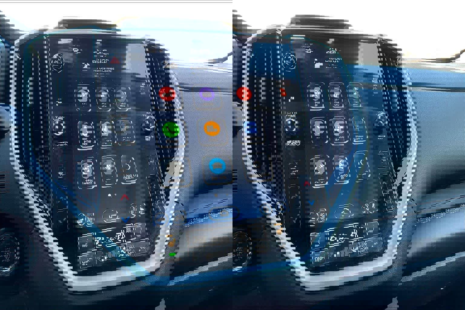 Used 2023 Subaru Ascent Limited w/ Technology Package image 34