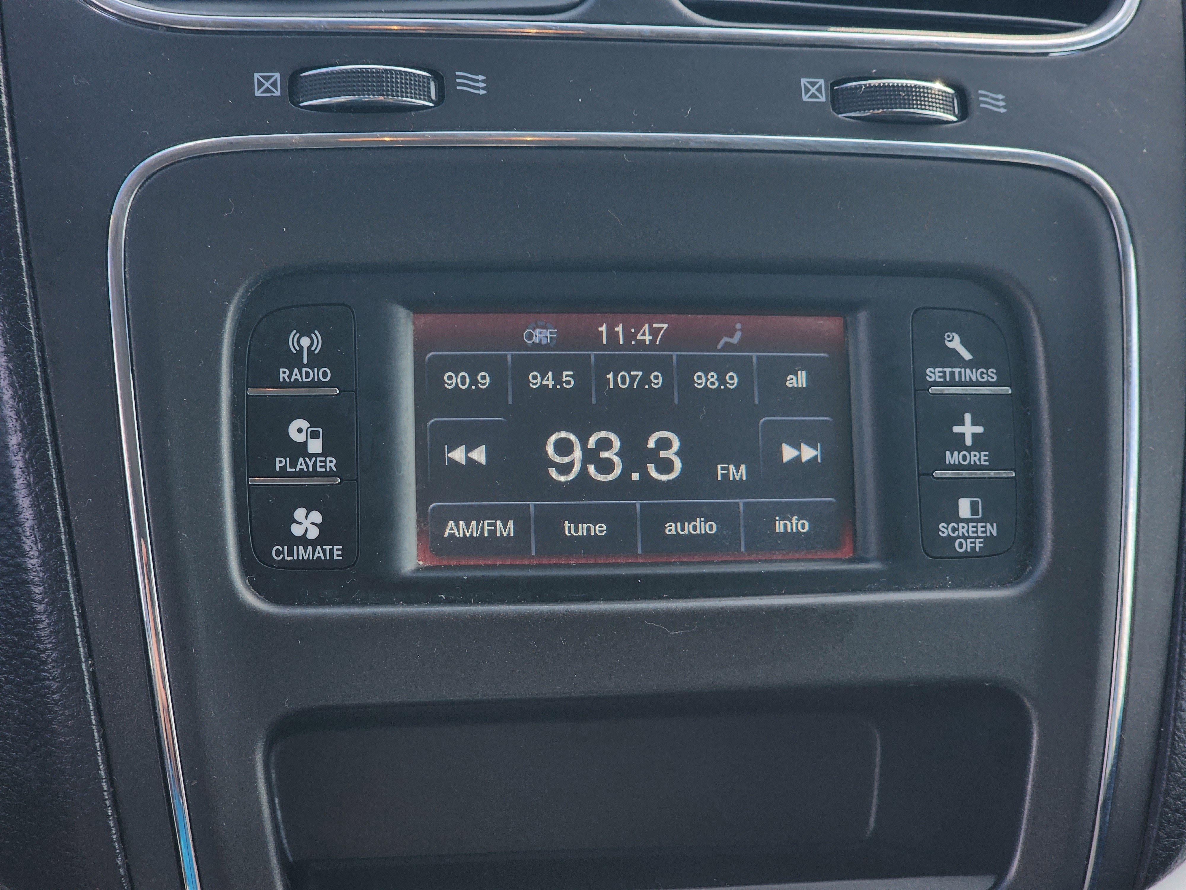 Used 2018 Dodge Journey SE image 20