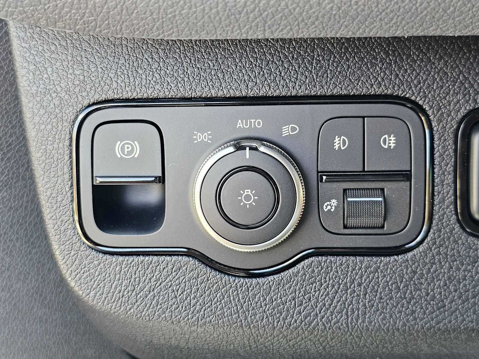 New 2026 Mercedes-Benz Sprinter 2500 image 32