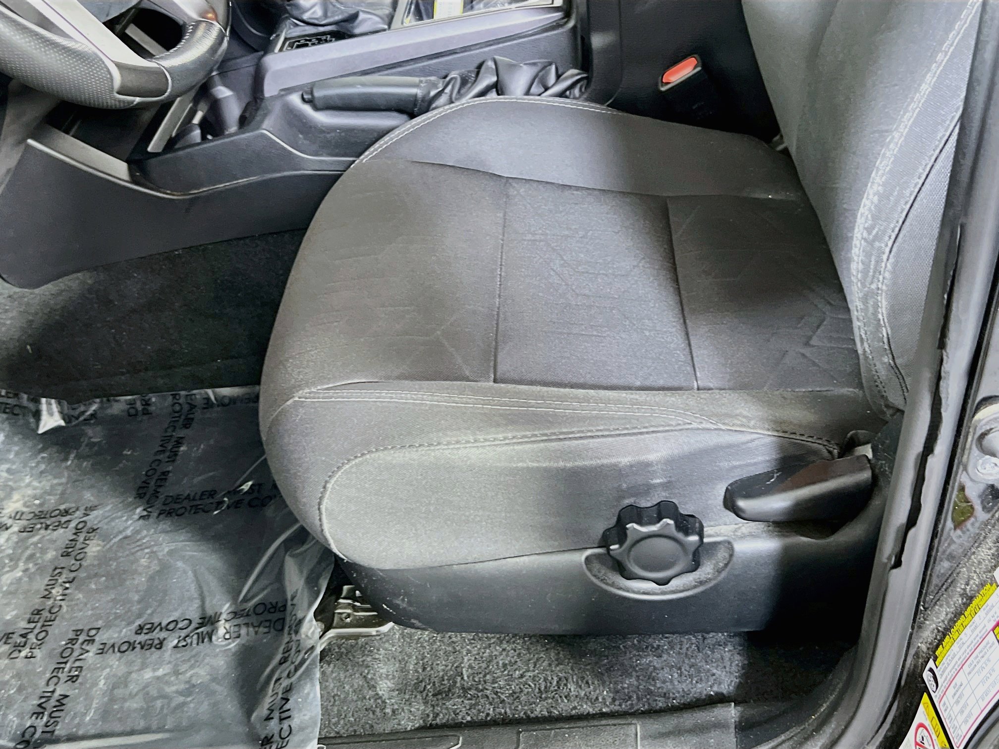 Used 2018 Toyota Tacoma TRD Off-Road AWD/4WD image 19