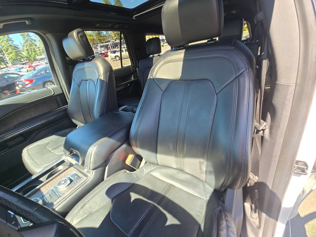 Used 2020 Ford Expedition Max Limited AWD/4WD image 22