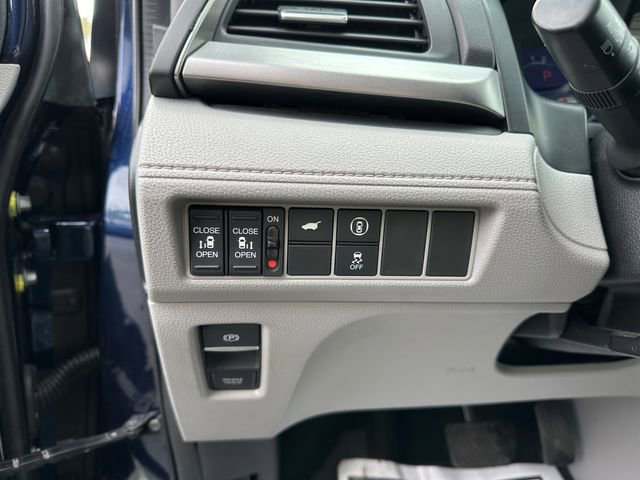 Used 2023 Honda Odyssey EX-L image 22