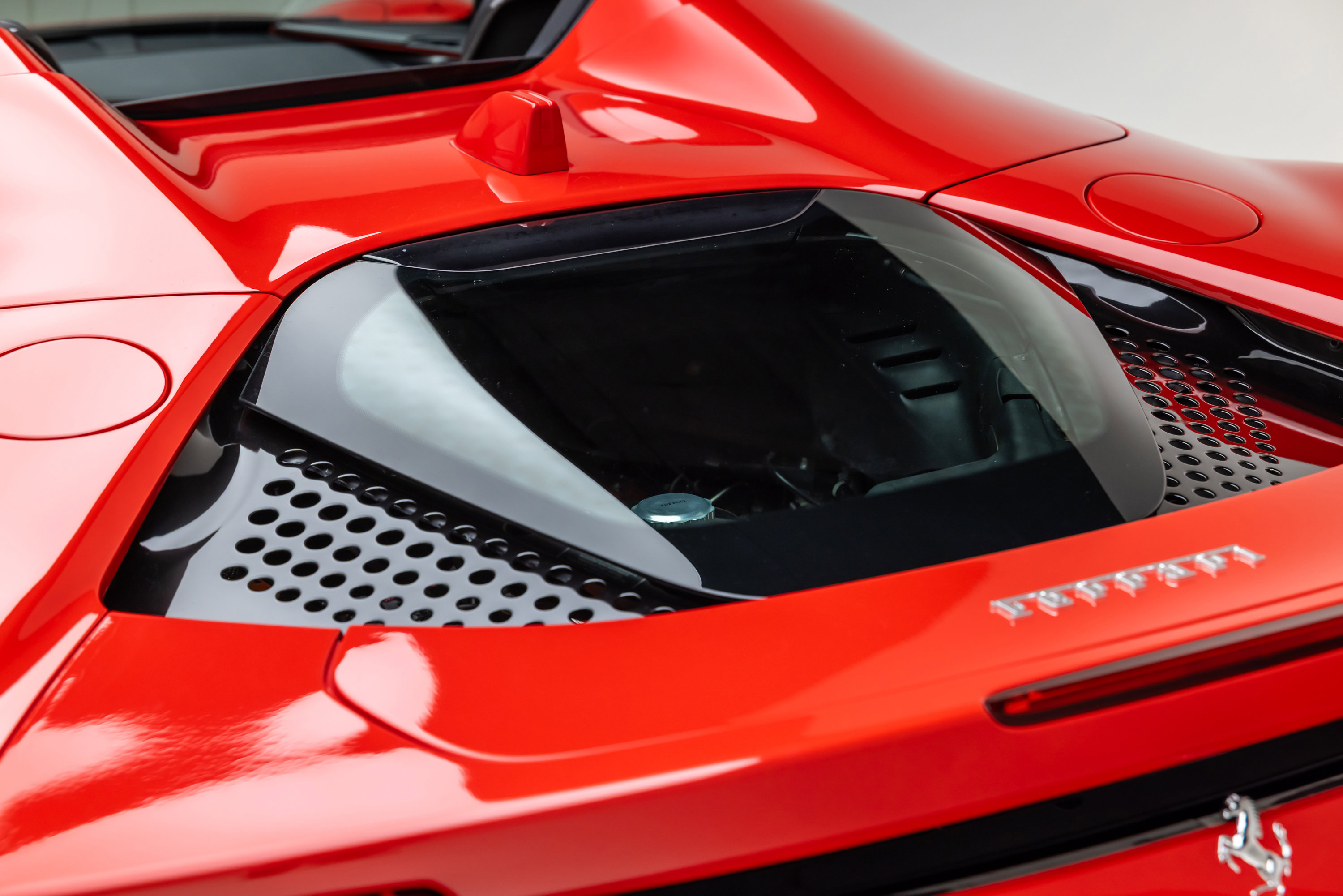 Certified 2022 Ferrari SF90 Spider image 33
