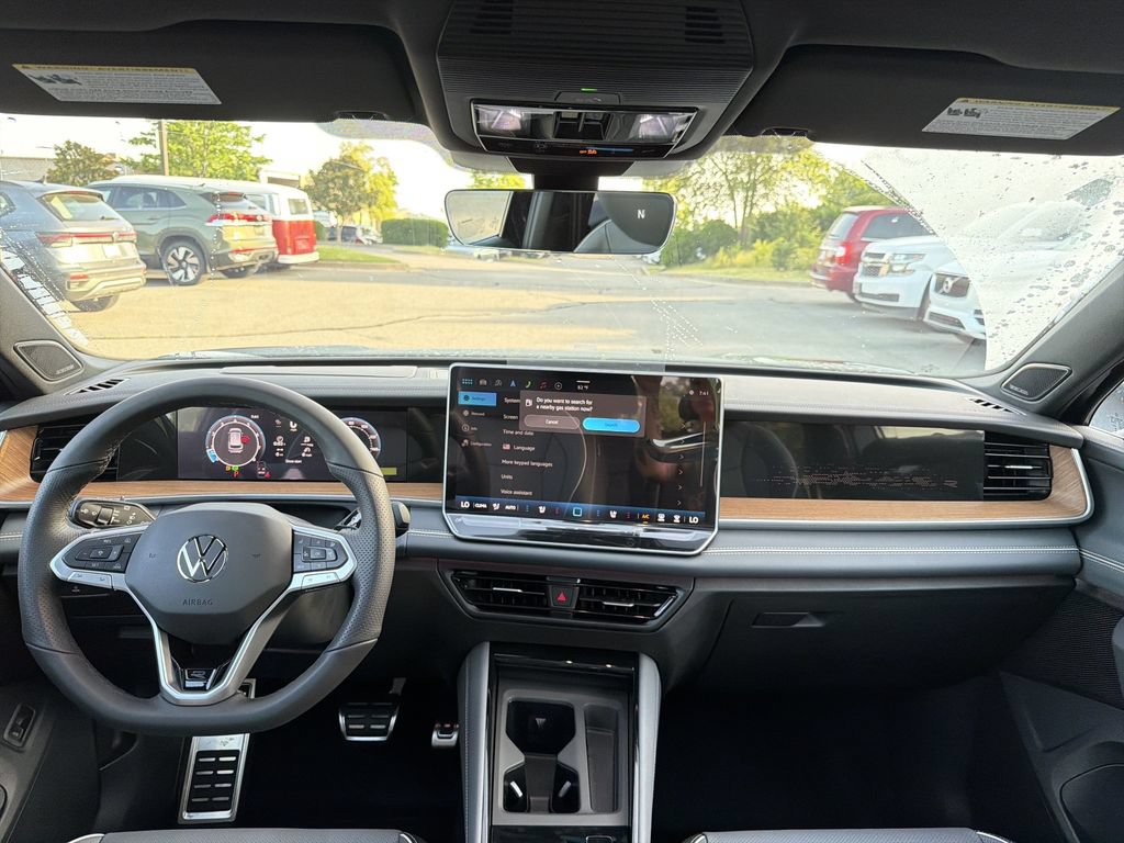 New 2026 Volkswagen Tiguan SEL R-Line AWD/4WD image 20