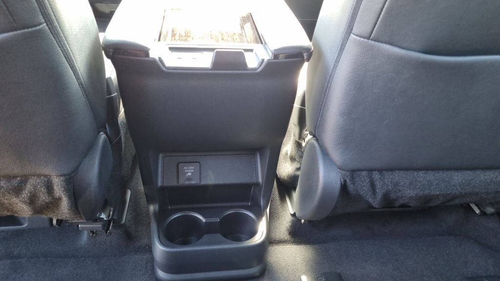 New 2026 Toyota Sienna Limited FWD image 15