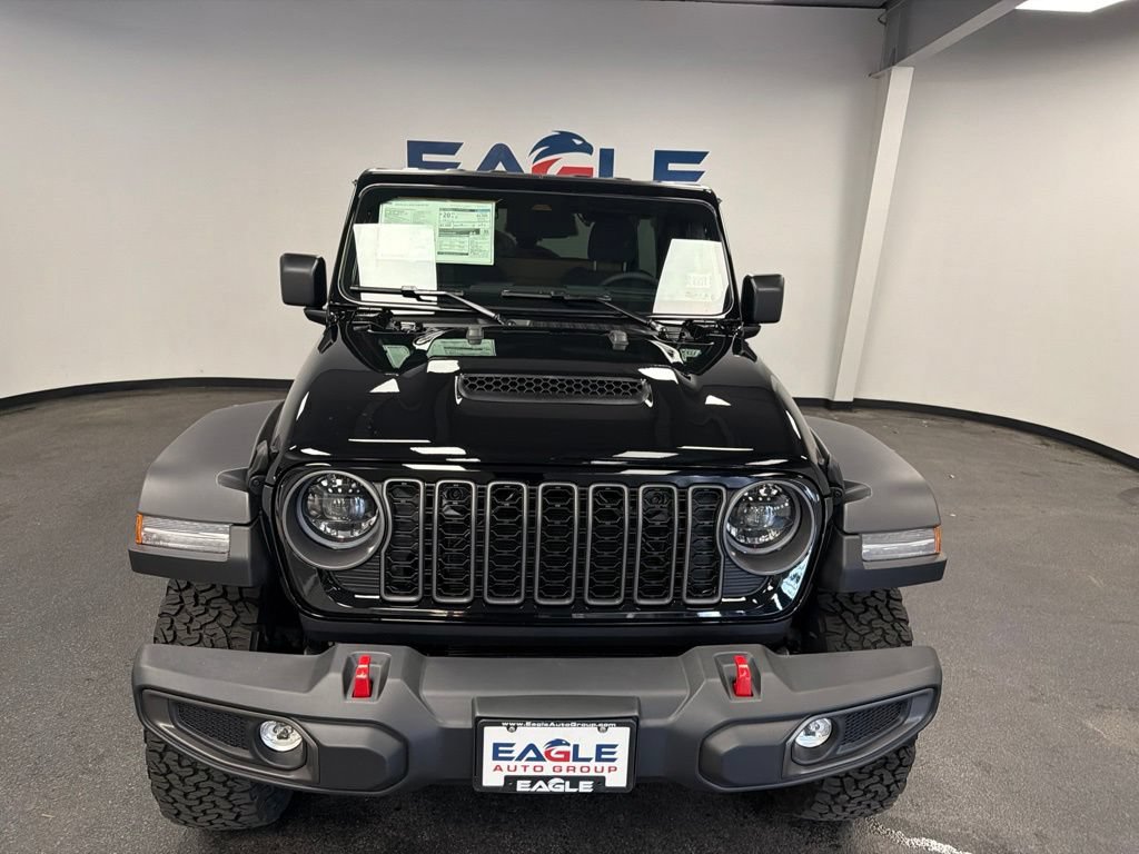 New 2026 Jeep Wrangler Unlimited Rubicon w/ Dual Top Group AWD/4WD image 2