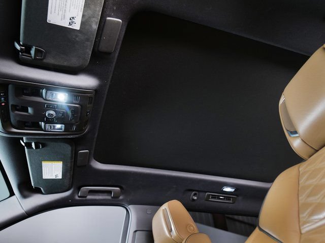 Used 2023 Cadillac Escalade ESV Sport AWD/4WD image 26