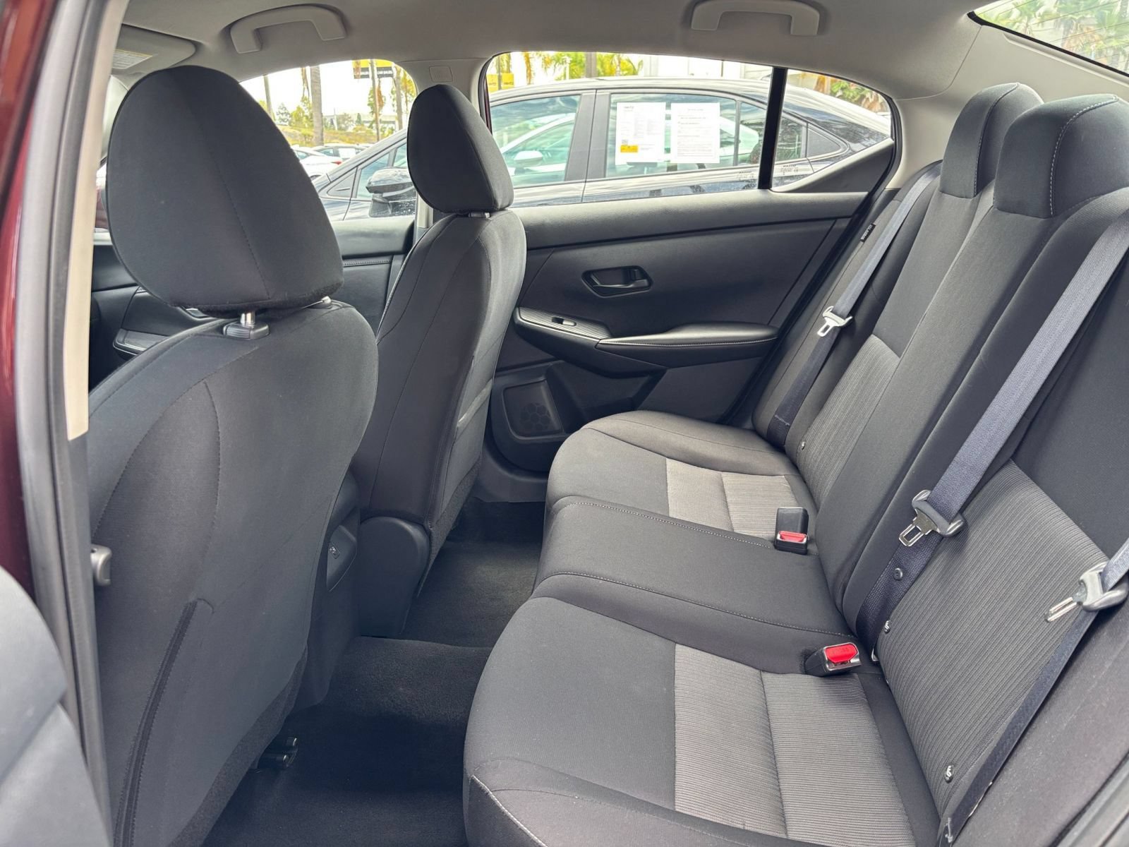 Used 2025 Nissan Sentra SV FWD image 22