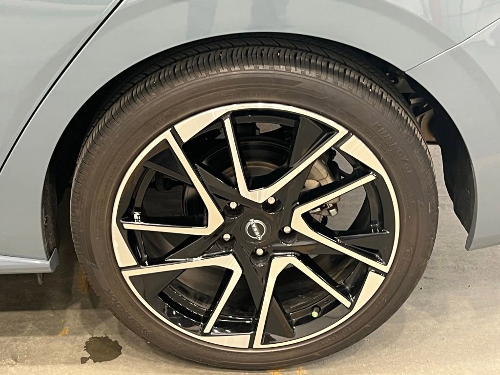 Used 2024 Nissan Sentra SR image 34