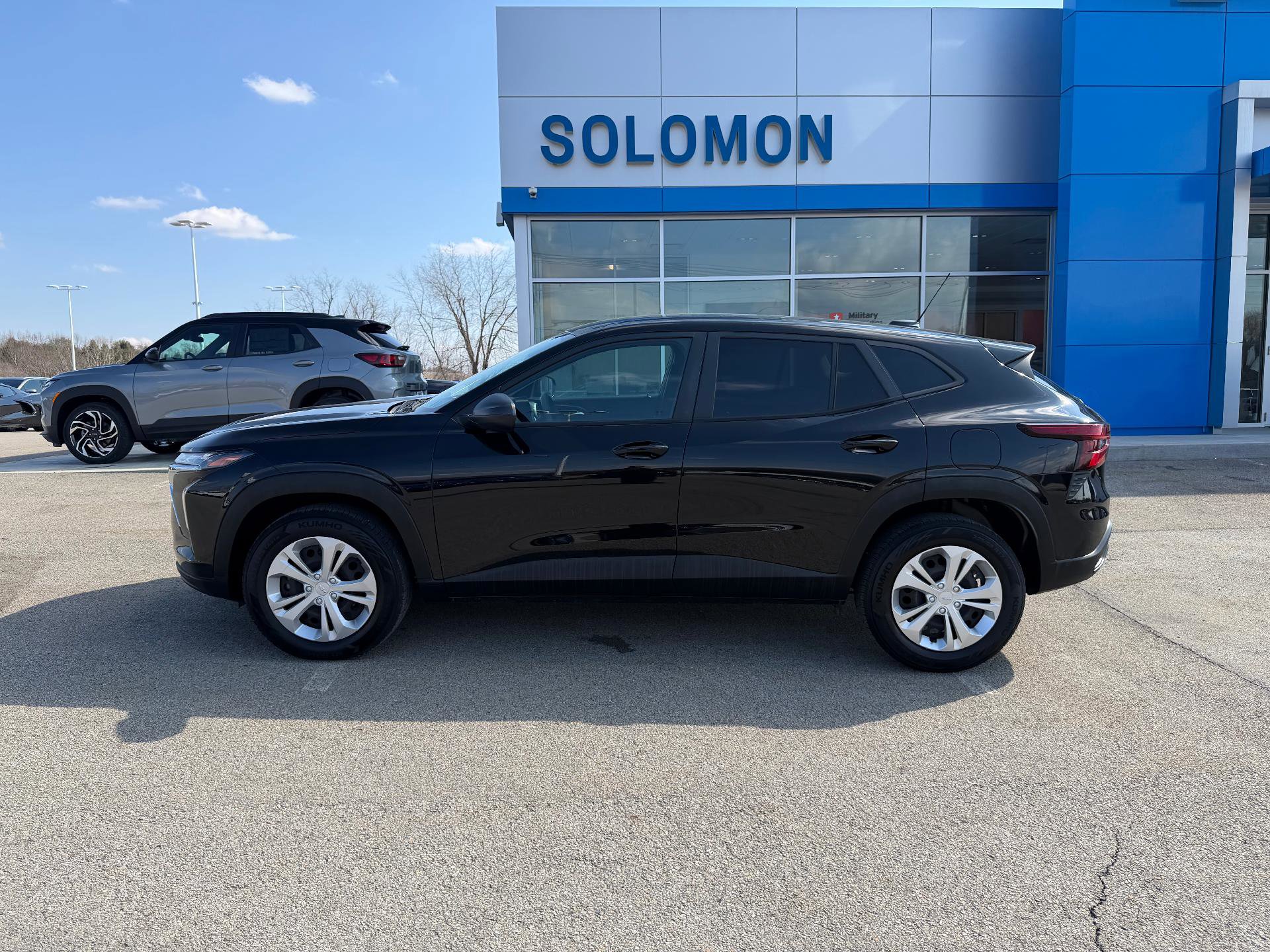 Certified 2024 Chevrolet Trax LS image 2