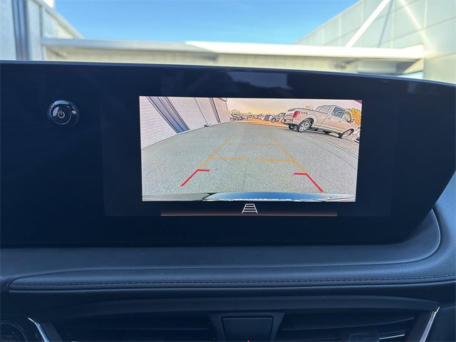 Used 2024 Buick Encore GX Sport Touring w/ Experience Buick Package image 25