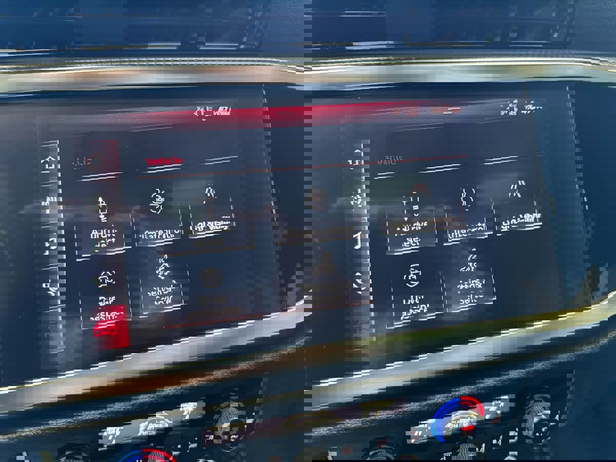 Used 2020 Audi Q3 2.0T Premium AWD/4WD image 26