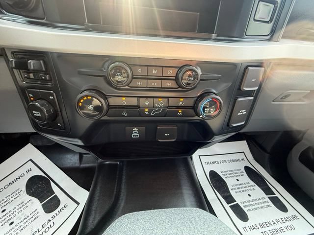 Used 2023 Ford F350 XLT w/ 360-Degree Camera Package AWD/4WD image 18