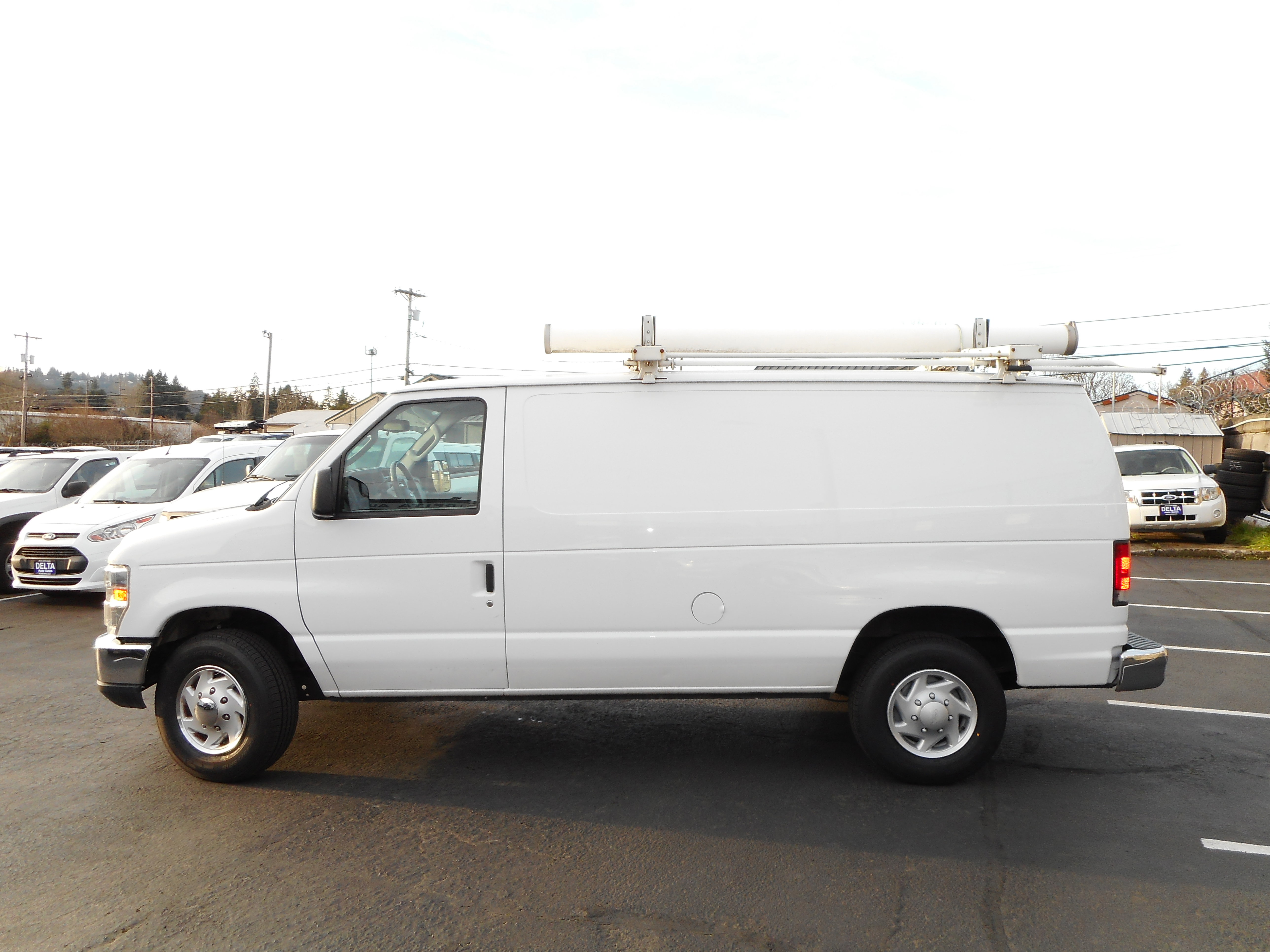 Used 2013 Ford E-350 and Econoline 350 Super Duty w/ Commercial Cargo Van Pkg image 6