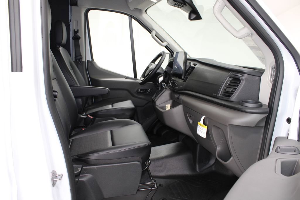 New 2026 Ford Transit 250 148 Medium Roof w/ Load Area Protection Package image 25