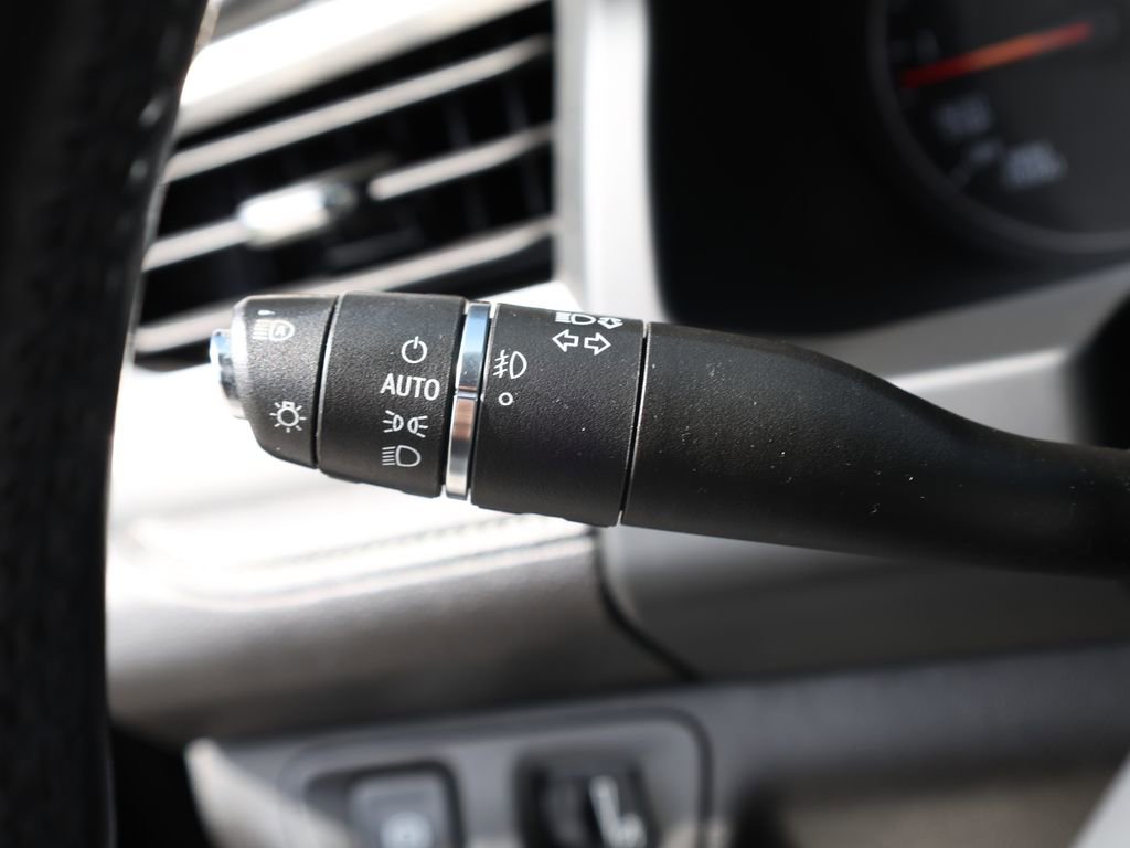 Used 2021 GMC Acadia SLT image 37