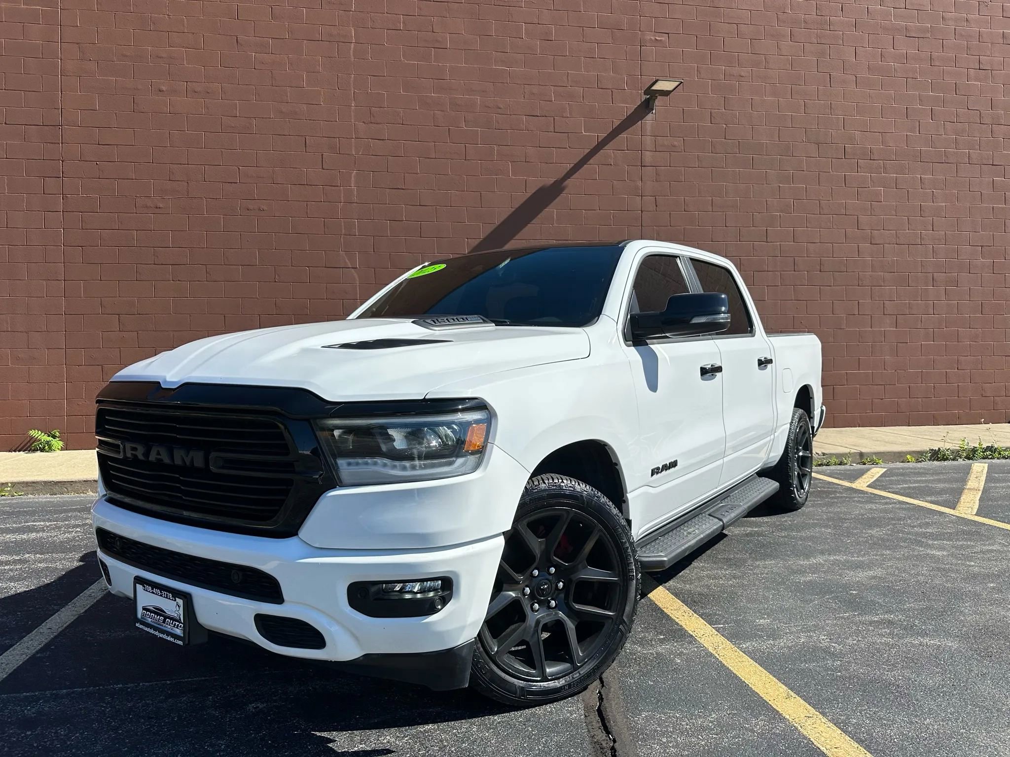 Used 2023 RAM 1500 Laramie image 1