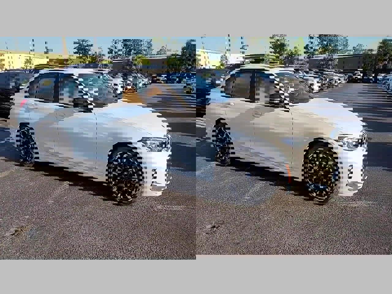 New 2025 BMW 330i 330i w/ M Sport Package image 27