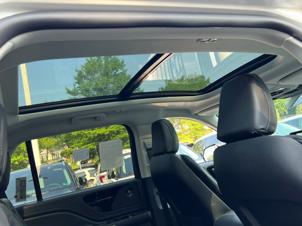 New 2025 Lincoln Aviator Reserve w/ Illumination Package image 6