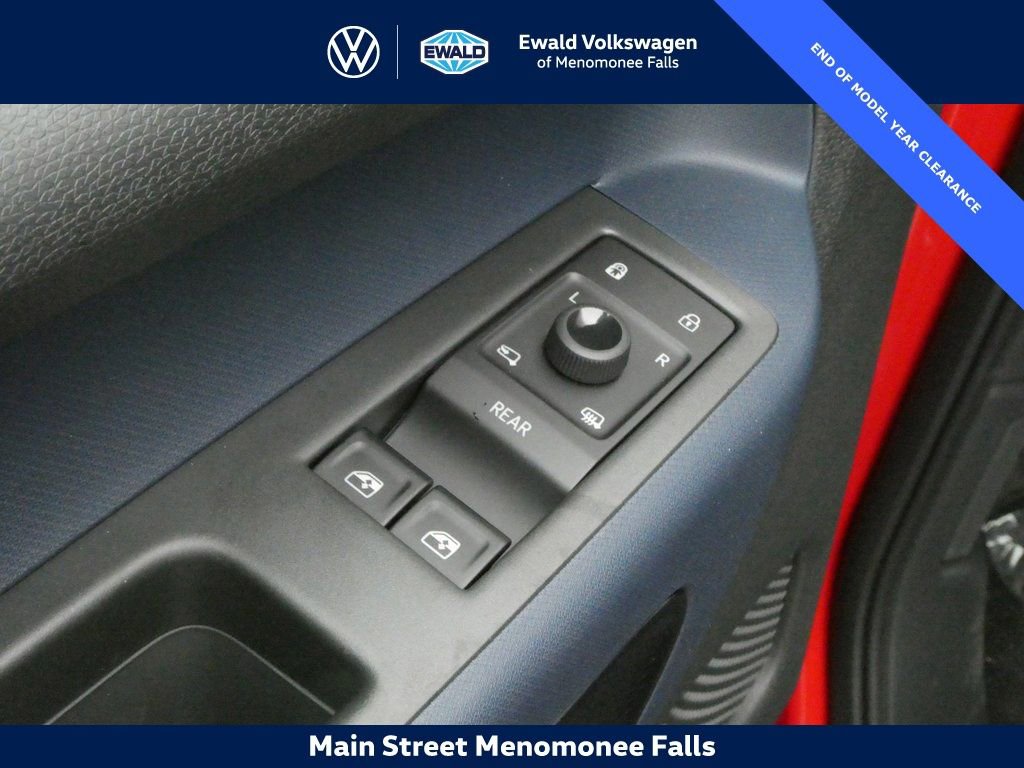 New 2025 Volkswagen ID. Buzz Pro S Plus AWD/4WD image 29