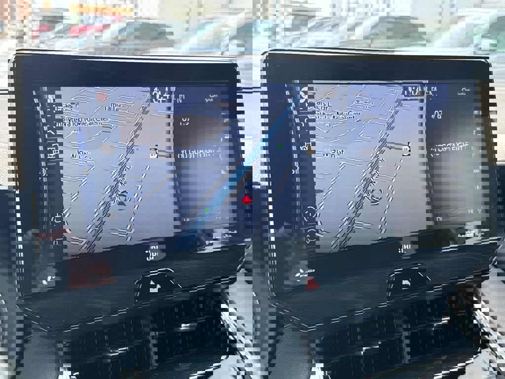 Used 2021 Toyota Venza Limited image 28