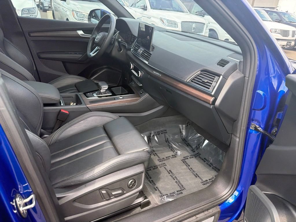 Used 2023 Audi Q5 2.0T Prestige AWD/4WD image 15