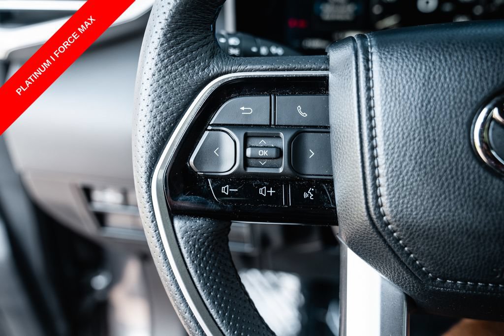 Used 2023 Toyota Tundra Platinum AWD/4WD image 16