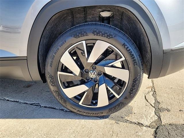 New 2025 Volkswagen Atlas Cross Sport SE image 27